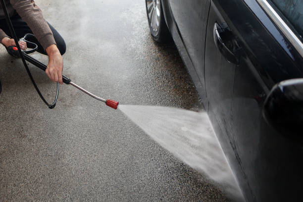 Garage Pressure Washing in Wolcott, IN